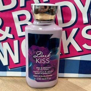 Dark Kiss Lotion